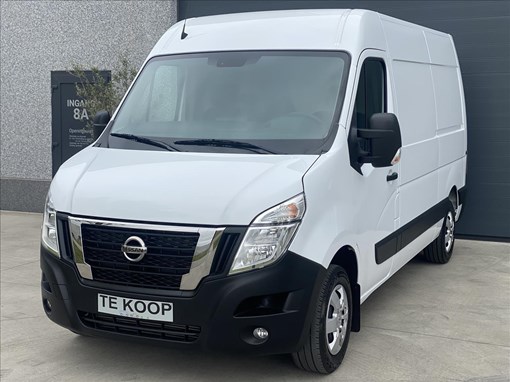 Nissan NV400